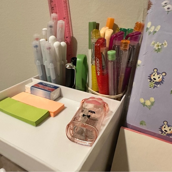 Cute Stationery Set With Animal Crossing Notebook Miscellaneous Items - Picture 3 of 4